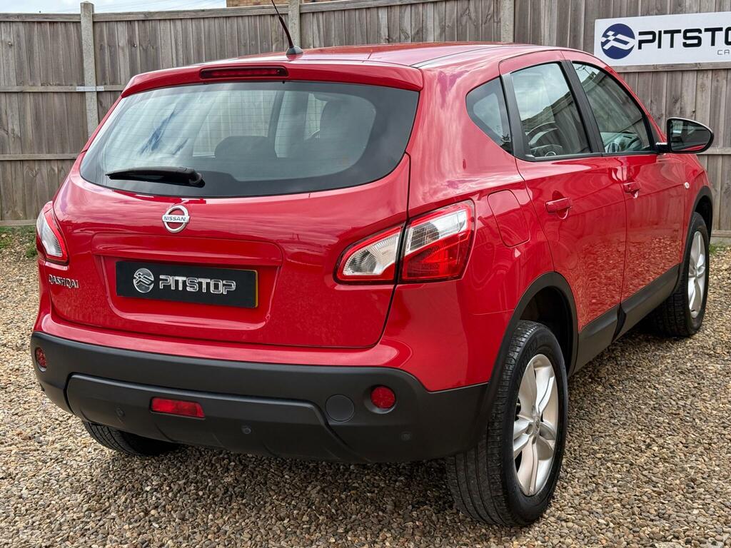 Nissan Qashqai 1.6 Acenta Cvt 2Wd Euro 5 Red #5