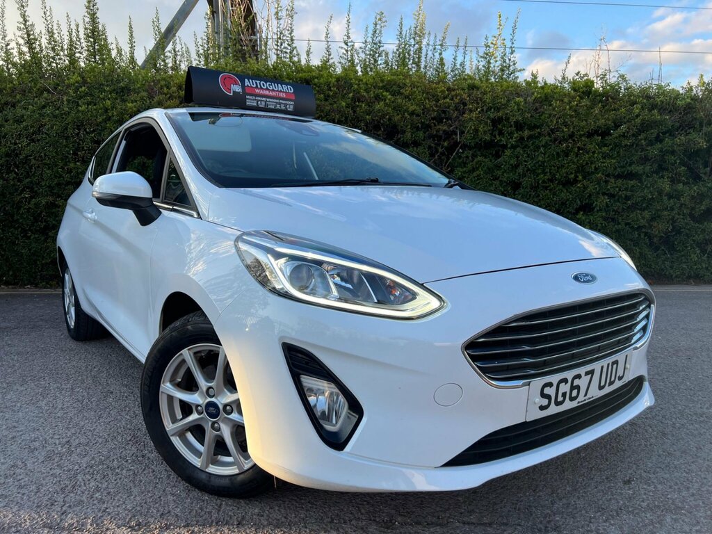 Ford Fiesta 1.1 Ti-vct Zetec Euro 6 Ss SG67UDJ White #6