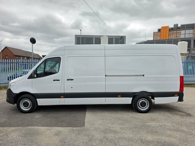 Mercedes-Benz Sprinter 2.0 315 Cdi Progressive Lwb Gah Chiller Rwd L3 H2 KK21CXH White #2