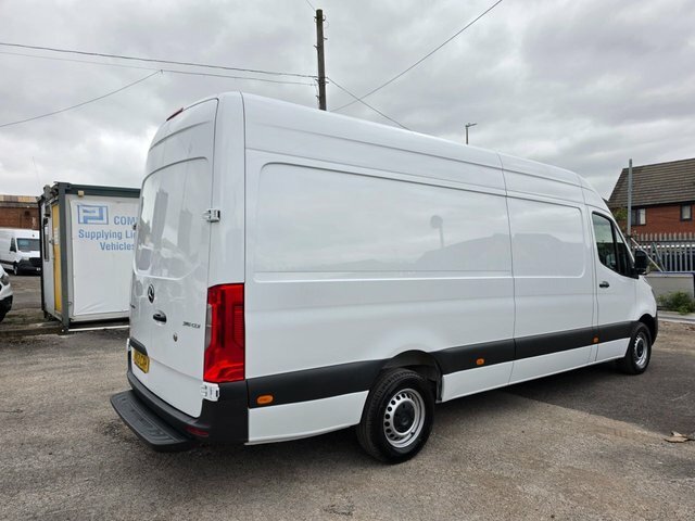 Mercedes-Benz Sprinter 2.0 315 Cdi Progressive Lwb Gah Chiller Rwd L3 H2 KK21CXH White #4