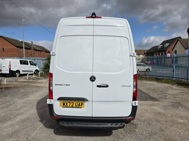 Mercedes-Benz Sprinter 2.0 315 Cdi Premium Mwb L2 H2 150 Bhp Euro 6 WX72UAP White #6