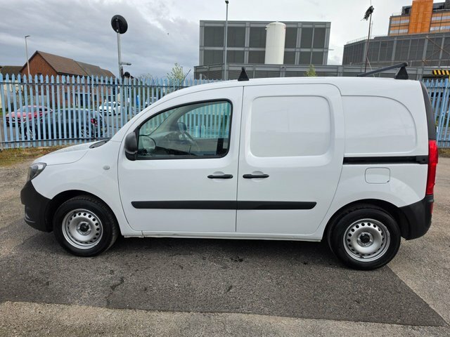 Mercedes-Benz CITAN 1.5 109 Cdi Pure L2 94 Bhp Euro 6 WM70RYP White #2