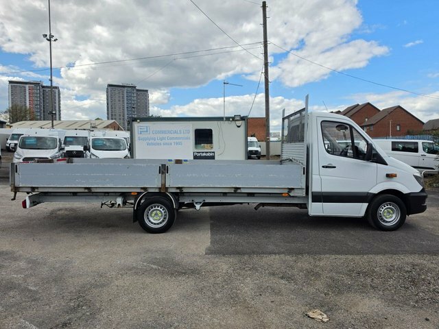 Mercedes-Benz Sprinter 2.1 314 Cdi Lwb 16.5Ft Dropside Rwd L3 140 Bhp Eu White