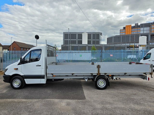 Mercedes-Benz Sprinter 2.1 314 Cdi Lwb 16.5Ft Dropside Rwd L3 140 Bhp Eu FP67UYW White #2
