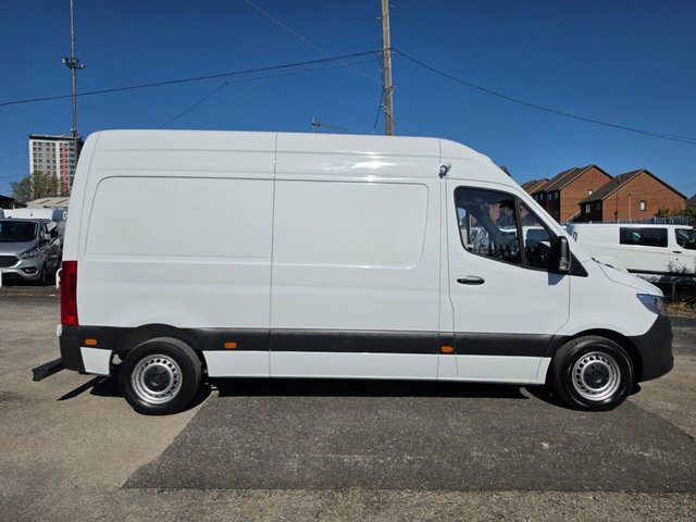Mercedes-Benz Sprinter 2.1 314 Cdi Mwb Gah Chiller L2 H2 143 Bhp Euro 6 White