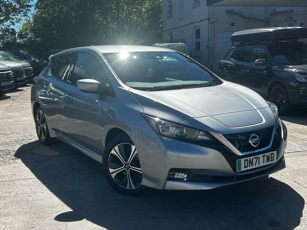 Nissan Leaf 40Kwh Tekna Silver