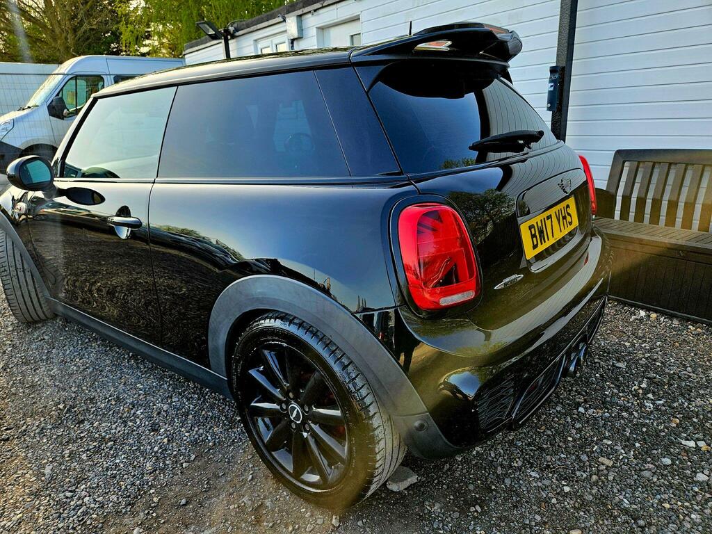 Mini Hatch 2.0 Cooper S Euro 6 Ss BW17YHS Black #6