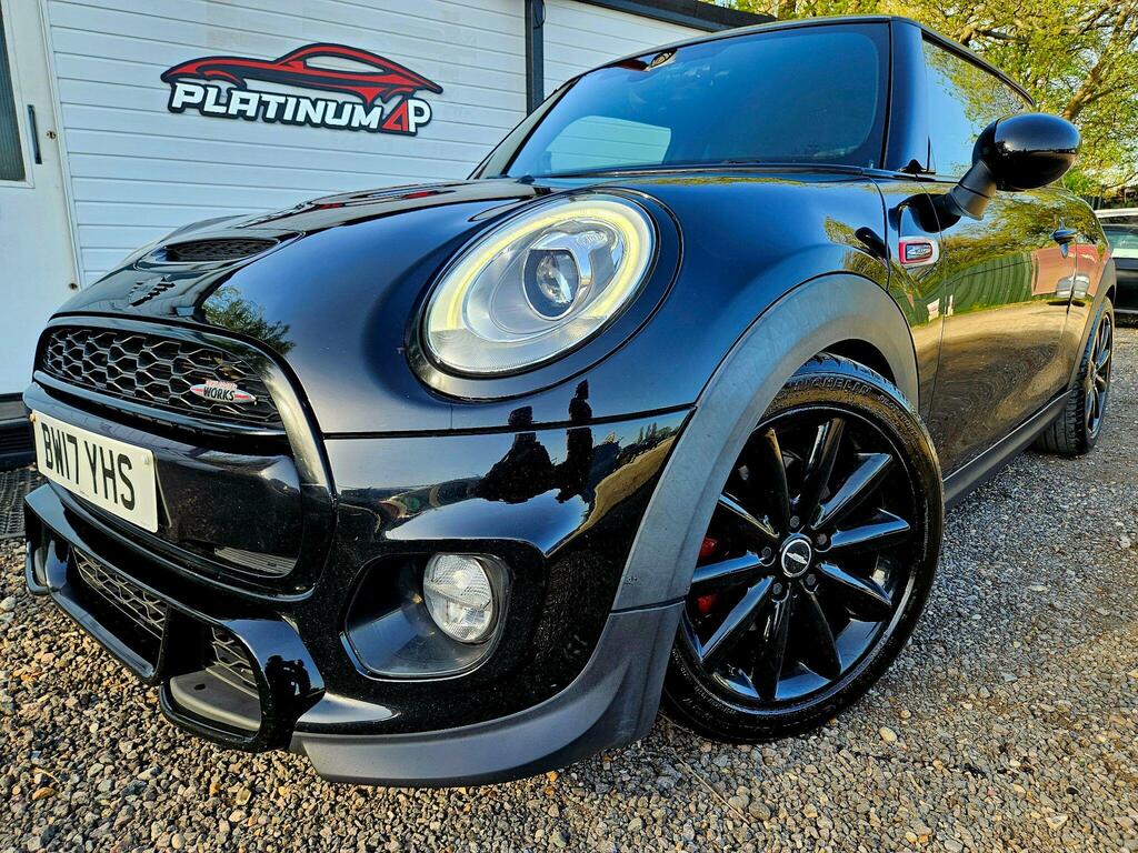 Mini Hatch 2.0 Cooper S Euro 6 Ss BW17YHS Black #4