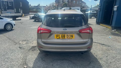 Ford Focus Titanium FL68DDN #5