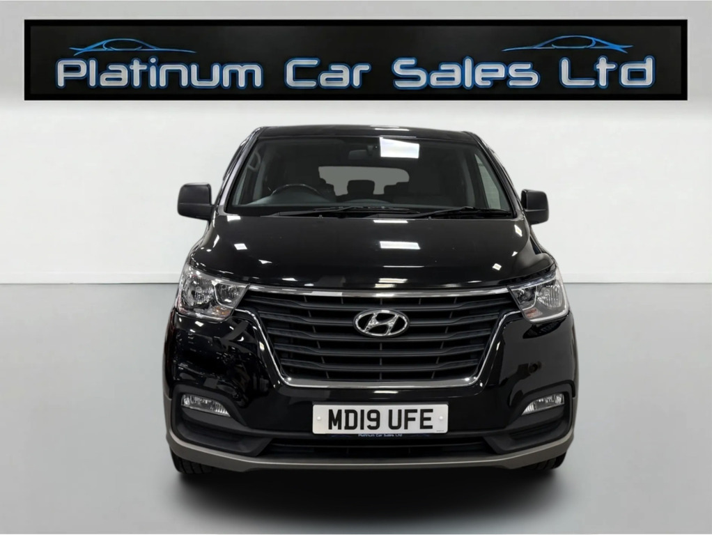 Hyundai I800 Crdi Se Nav 8 Seater MD19UFE Black #2