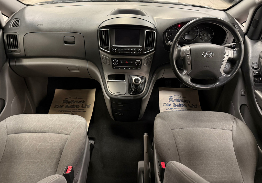 Hyundai I800 Crdi Se Nav 8 Seater MD19UFE Black #6