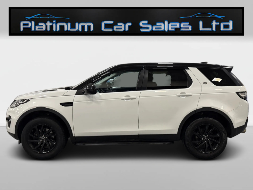 Land Rover Discovery Sport Td4 Se Tech Black Pack 7 Seater VX66XPE White #4