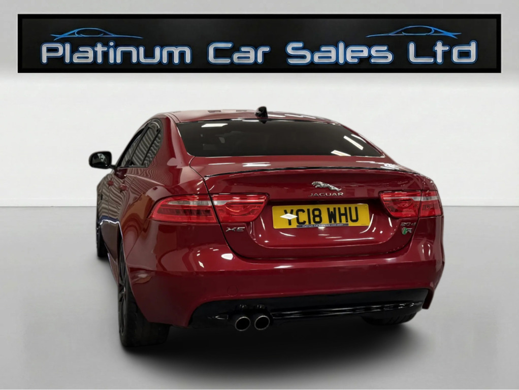 Jaguar XE R-sport Black Pack YC18WHU Red #5