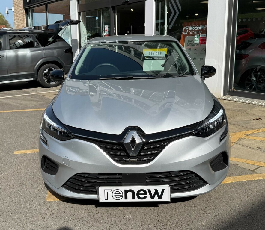 Renault Clio Hatchback Evolution WF23UXB #2