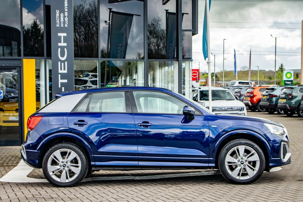 Audi Q2 Estate S Line #3