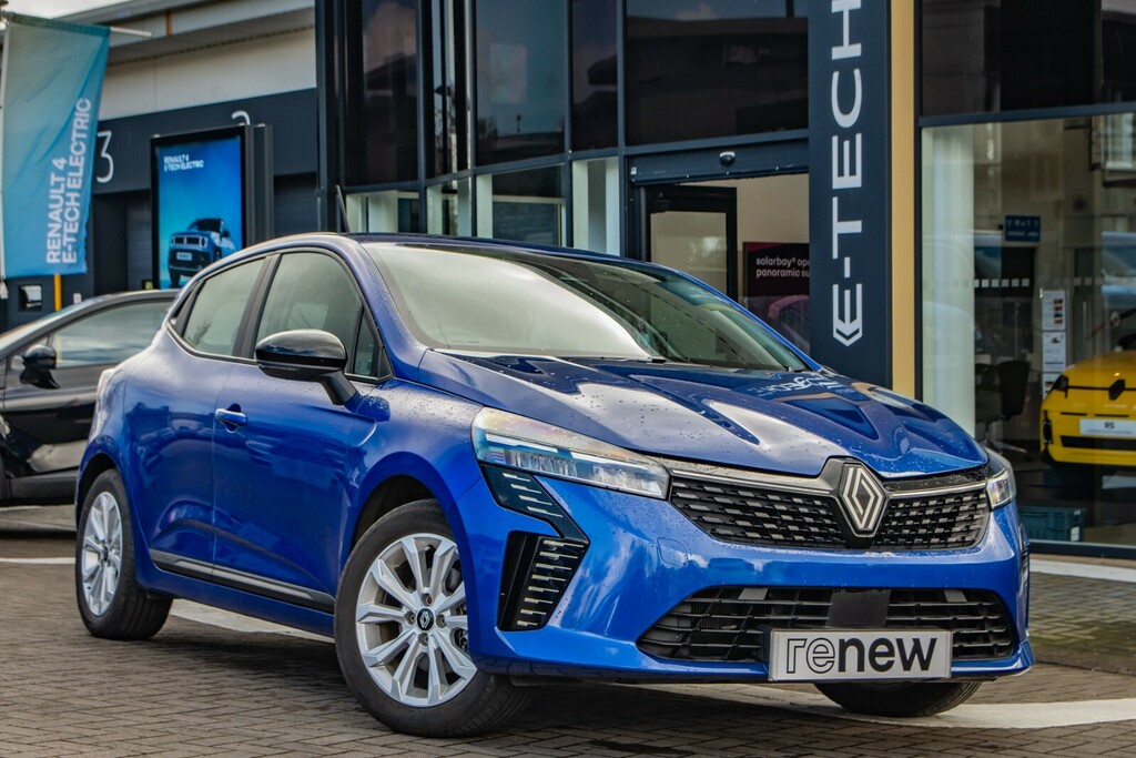 Renault Clio Hatchback Evolution Blue