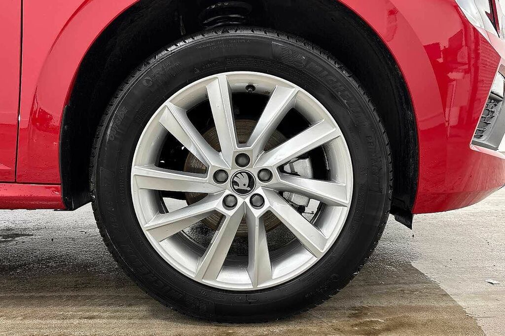 Skoda Kamiq 1.0 Tsi 95 Se Edition KT25YKM Red #5