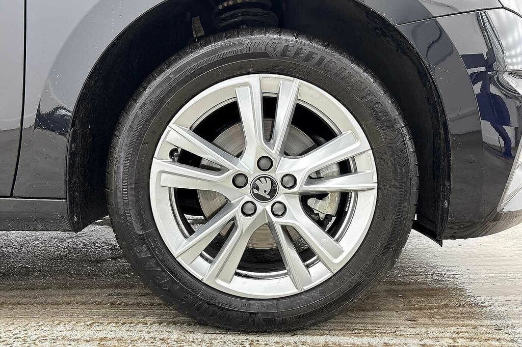 Skoda Fabia 1.0 Tsi 116 Se L Edition Dsg KT25DBV Black #5