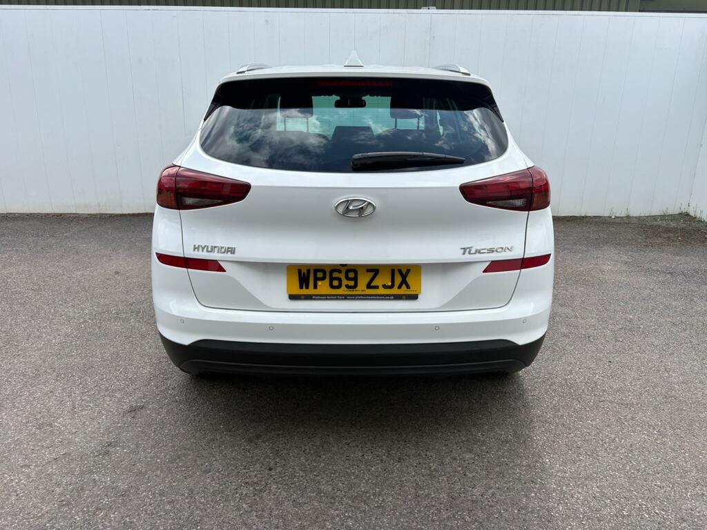 Hyundai Tucson 1.6 Gdi Se Nav Euro 6 Ss WP69ZJX White #6