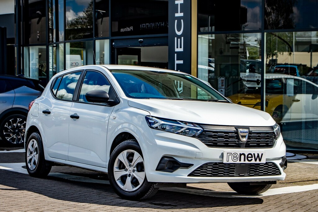 Dacia Sandero Hatchback Essential