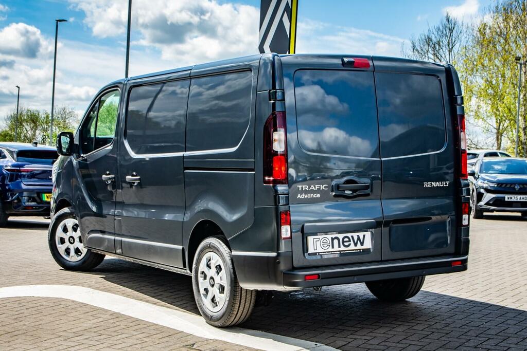 Renault Trafic Swb Advance #5