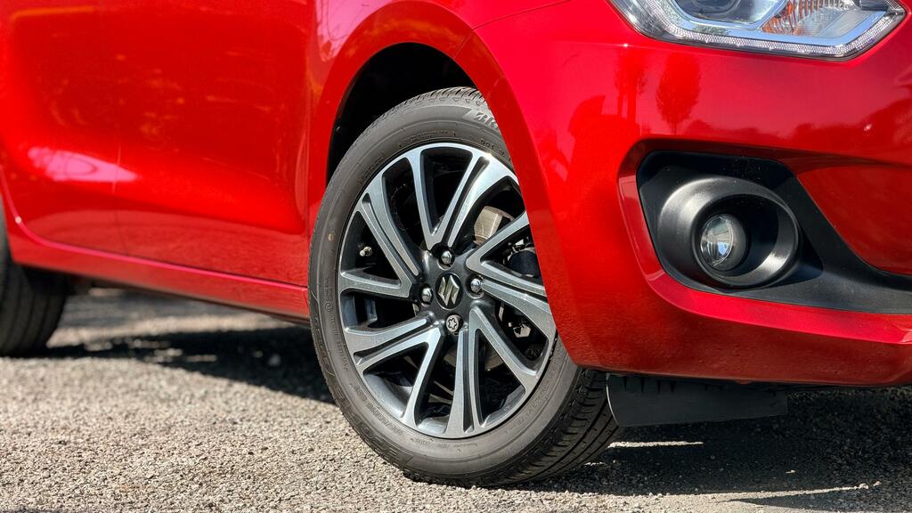 Suzuki Swift 1.2 Dualjet Mhev Sz5 Hatchback Hybrid M VE72UHD Red #3
