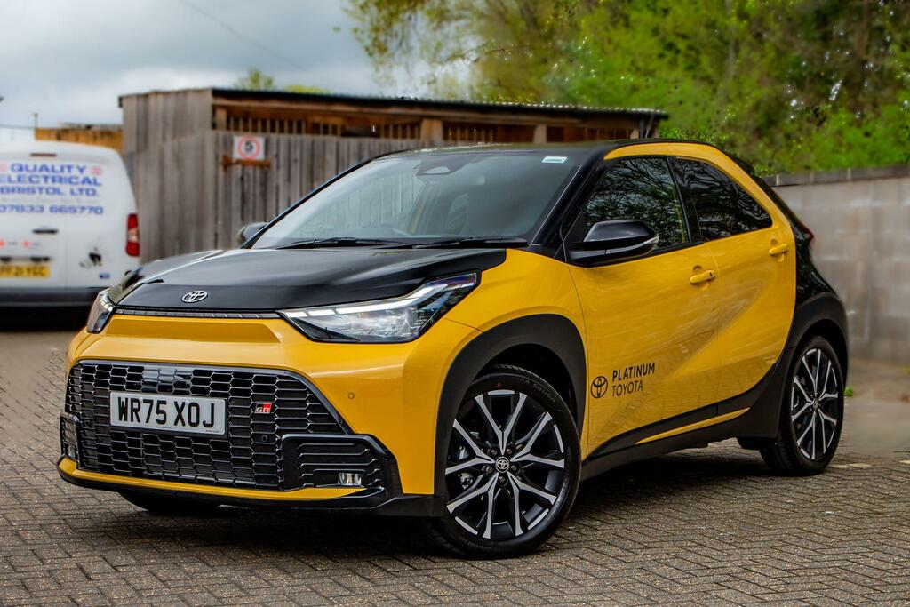 Toyota Aygo X 1.5H Gr Sport Cvt Euro 6 Ss Yellow #6