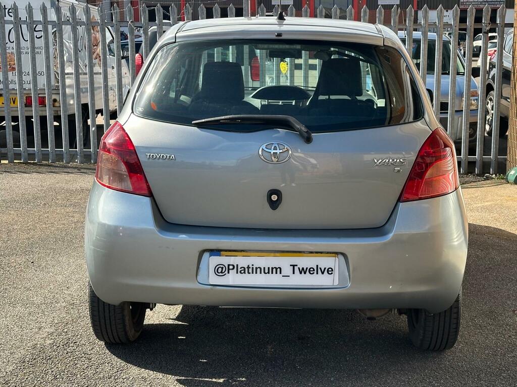 Toyota Yaris 1.3 T3 Multimode Silver #6