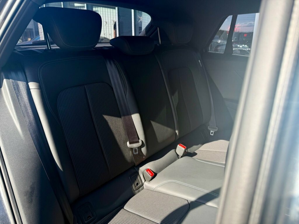 Audi Q2 1L S Line LO72WXU Grey #5