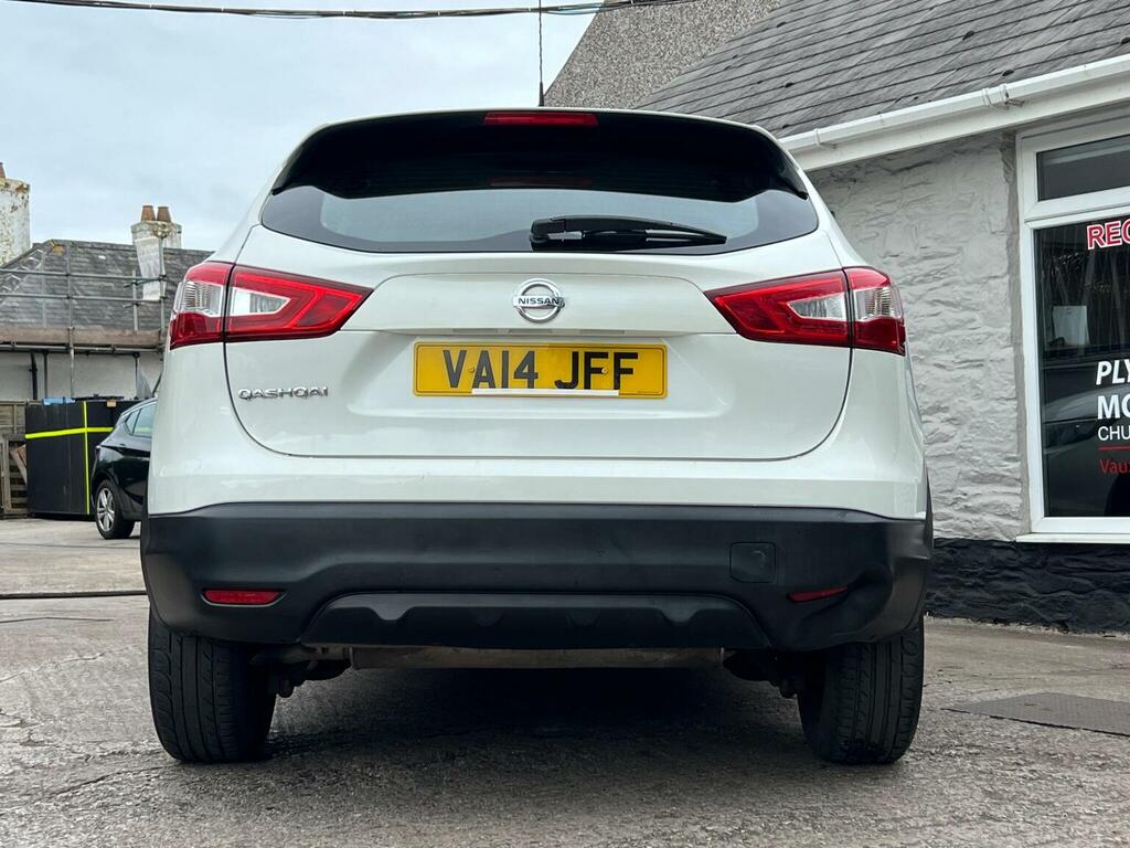 Nissan Qashqai Suv 1.2 Dig-t Acenta 2Wd Euro 5 Ss 201414 VA14JFF White #5