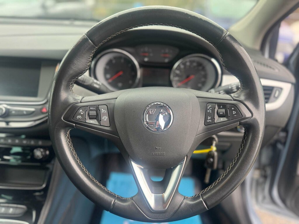 Vauxhall Astra 1.5 Astra Sri Vx-line Nav Td FV21JHJ Silver #5