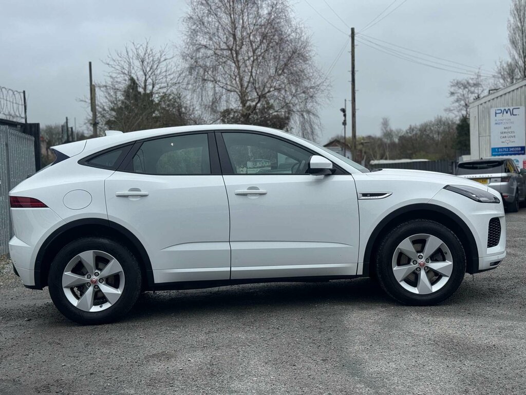 Jaguar E-Pace 2.0 E-pace R-dynamic S D Awd 4Wd HJ18HOL White #4