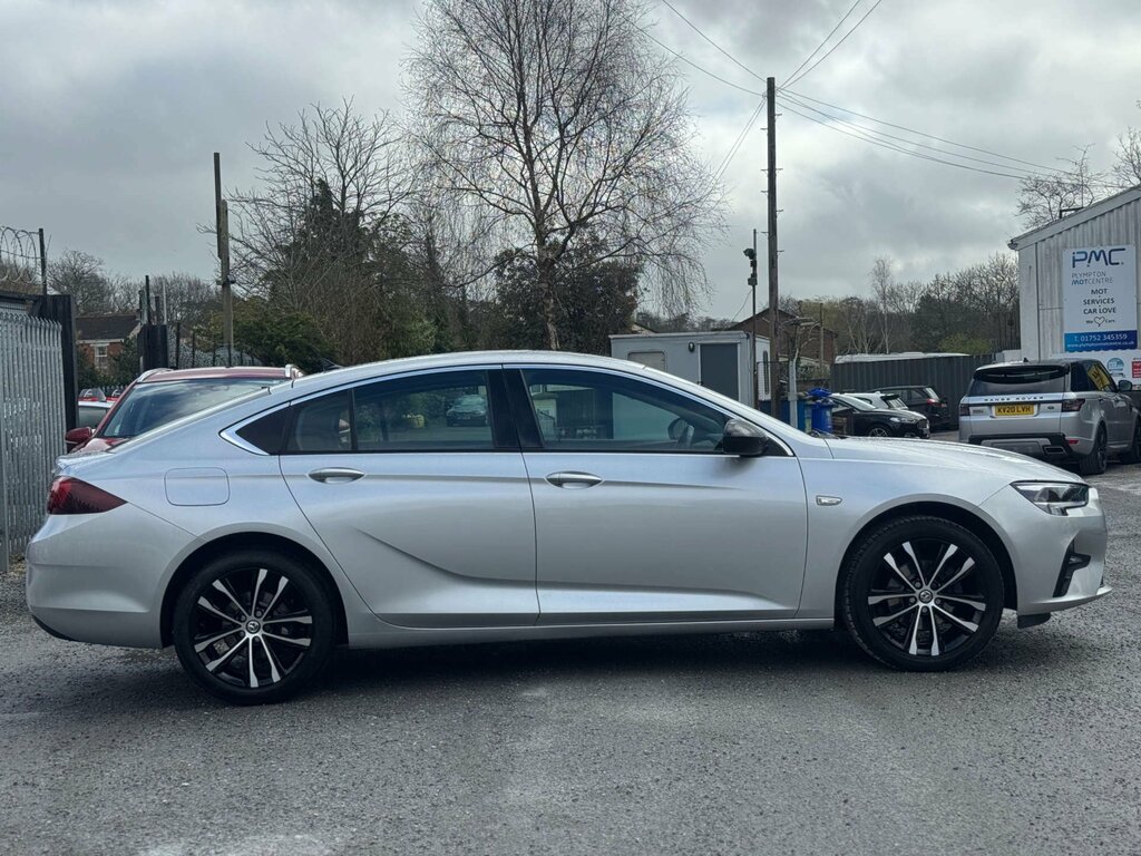 Vauxhall Insignia 1.5 Insignia Se Edition Td DY22FYM Silver #4