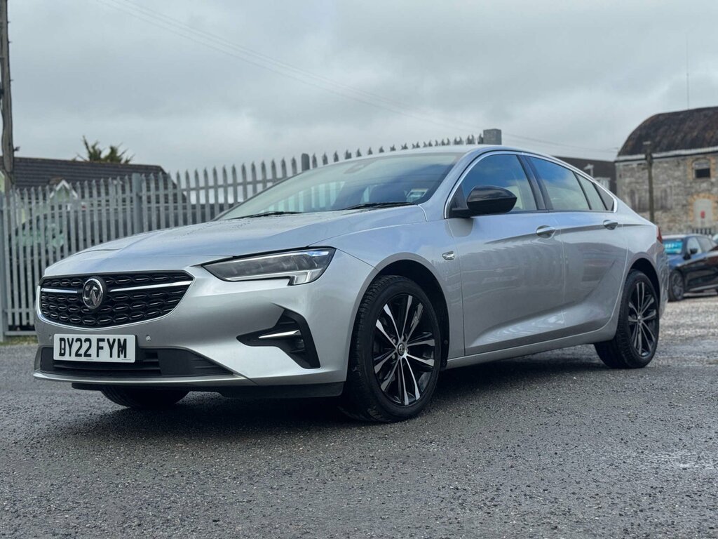 Vauxhall Insignia 1.5 Insignia Se Edition Td DY22FYM Silver #3