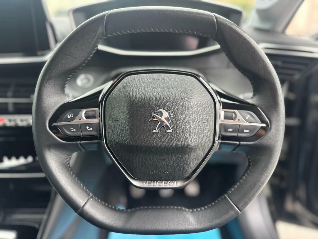 Peugeot 208 1.5 208 Allure Premium Blue Hdi Ss MW22WNE Black #5