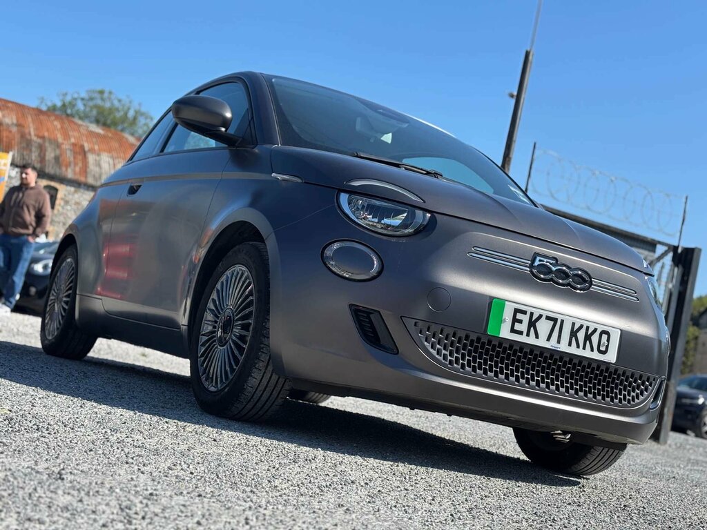 Fiat 500E 500E Icon Grey