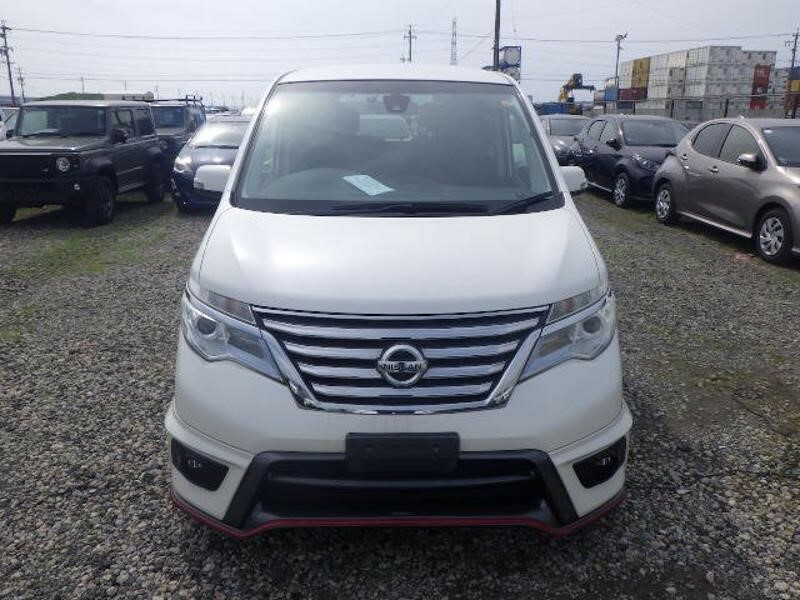 Nissan Serena 2.0 Highwaystar Special Edition-8 Seats-power Door  #3