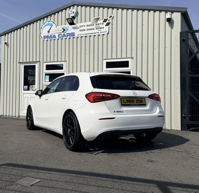 Mercedes-Benz A Class 1.5 A180d Se Hatchback LR69ZSK White #2