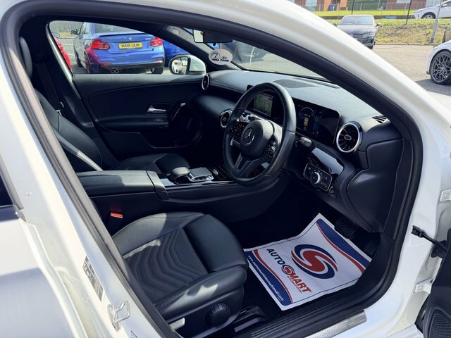 Mercedes-Benz A Class 1.5 A180d Se Hatchback LR69ZSK White #6