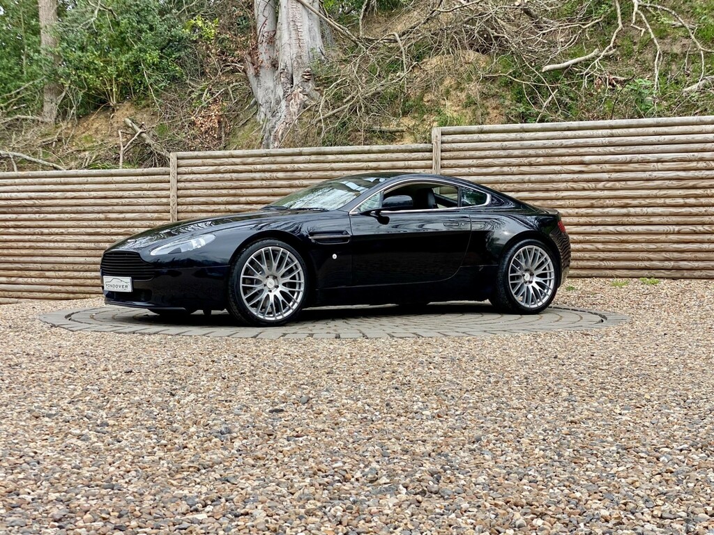 Aston Martin Vantage Coupe MV09CCZ Black #5