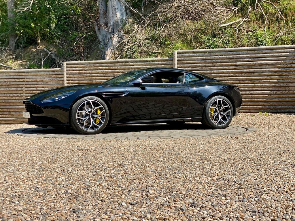 Aston Martin DB11 Coupe Black #6