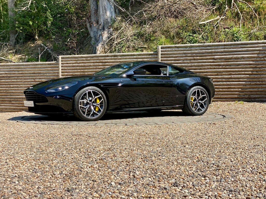 Aston Martin DB11 Coupe Black #5