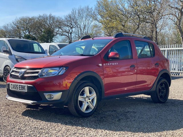Dacia Sandero Stepway 0.9 Tce Laureate Euro 6 S S Red #2