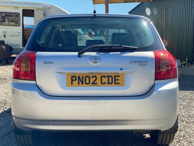 Toyota Corolla Hatchback 1.6 Vvt-i T3 200251 Black #19