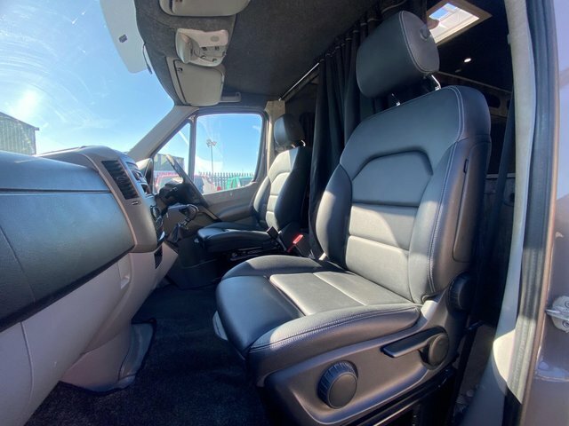 Volkswagen Crafter 2.5 Bluetdi Medium High Silver #82