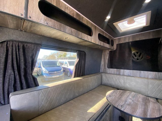 Volkswagen Crafter 2.5 Bluetdi Medium High Silver #59