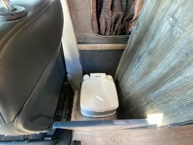 Volkswagen Crafter 2.5 Bluetdi Medium High Silver #61