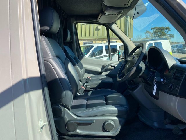 Volkswagen Crafter 2.5 Bluetdi Medium High Silver #20