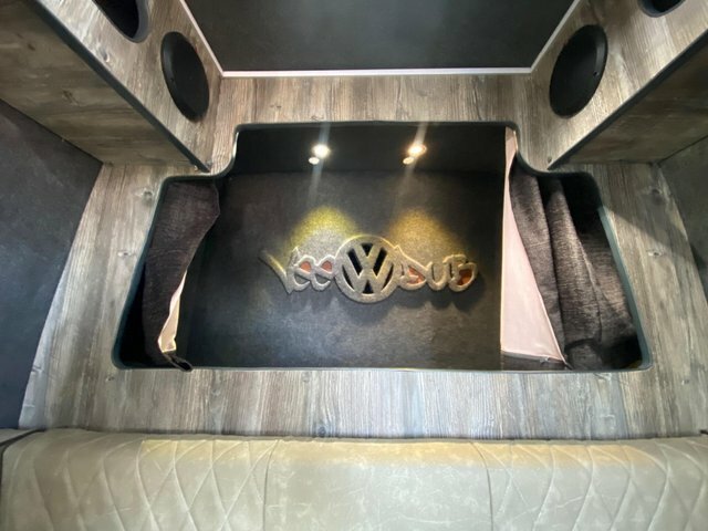 Volkswagen Crafter 2.5 Bluetdi Medium High Silver #70