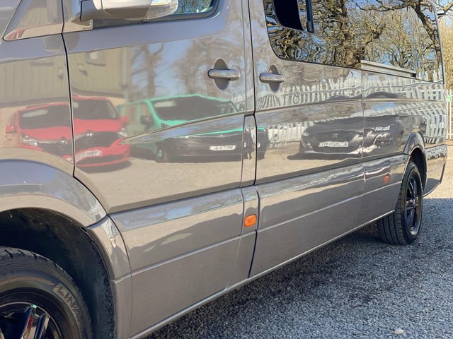 Volkswagen Crafter 2.5 Bluetdi Medium High Silver #32